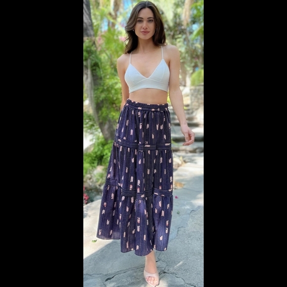 5⭐ Navy Bohemian gypsy multi tiered ruffle long lightweigh high waist maxi skirt - Picture 4 of 9